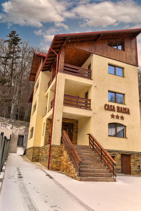 Отель Casa Raisa Буштени Экстерьер фото